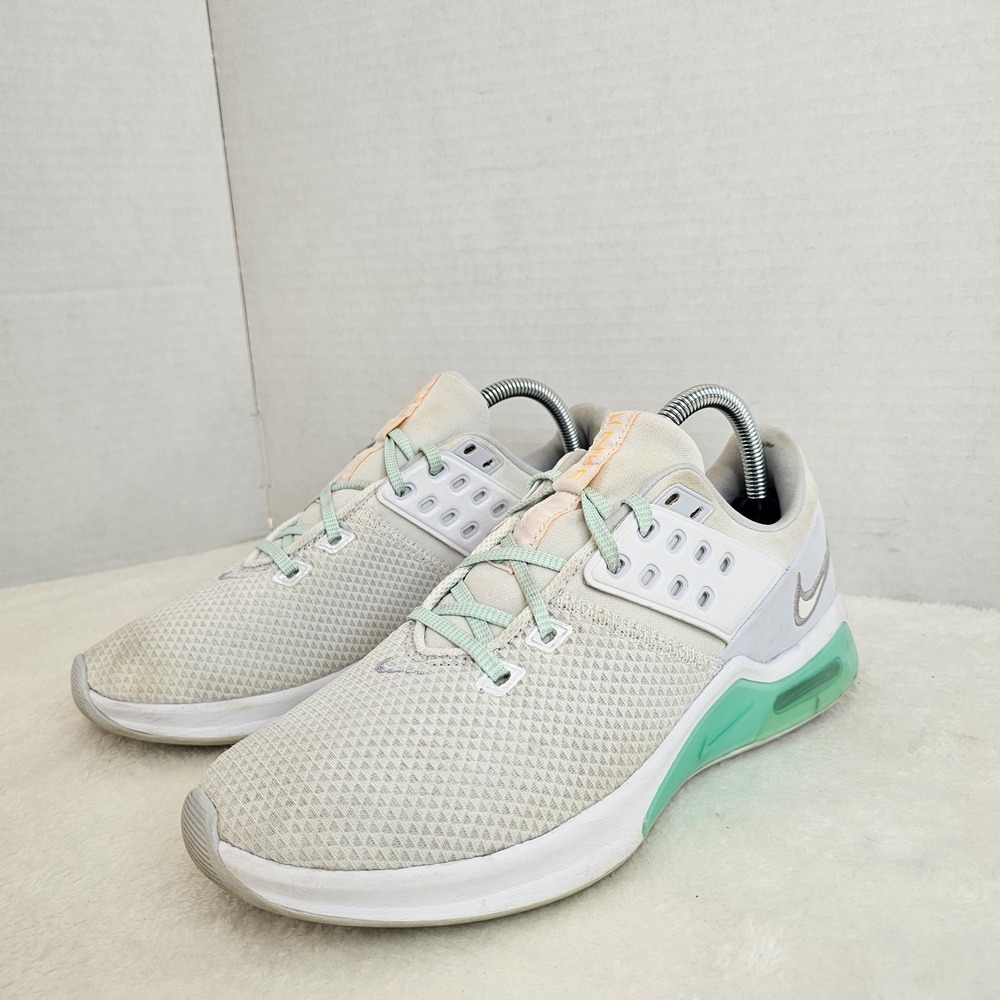 Nike Air Max Bella TR 4 Women's Training Shoes Size 9